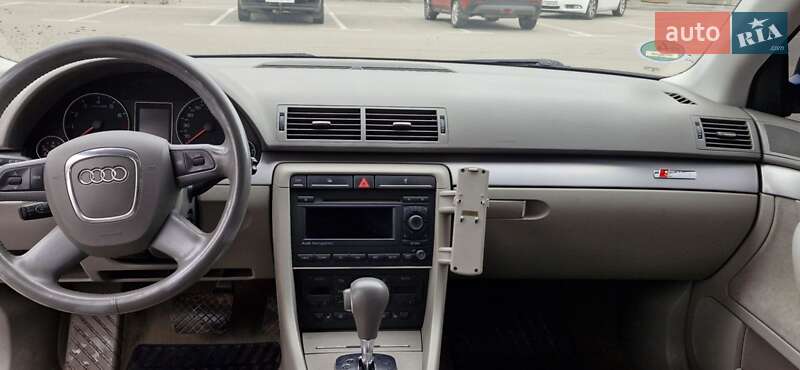 Универсал Audi A4 2006 в Киеве