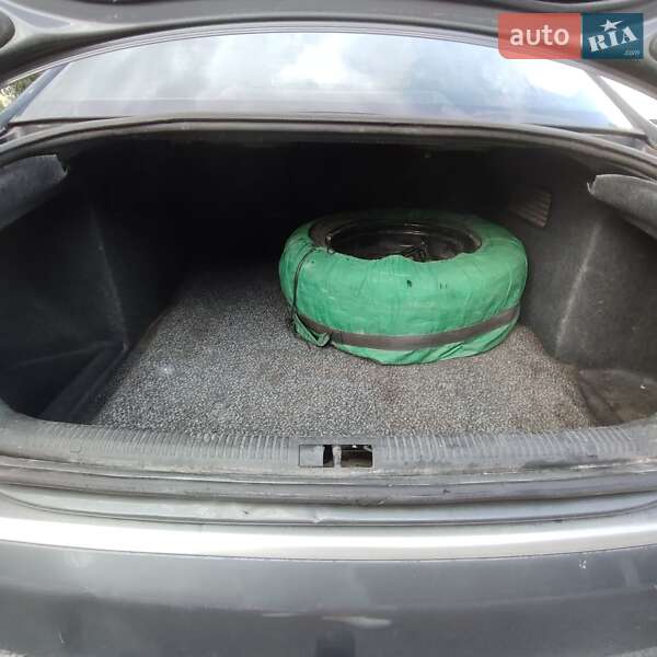Седан Audi A4 2001 в Киеве