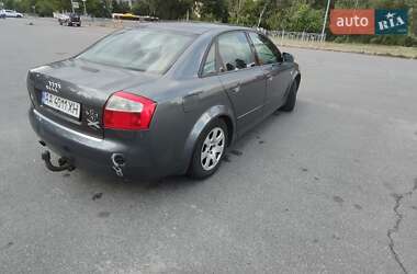 Седан Audi A4 2001 в 