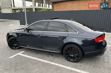 Седан Audi A4 2011 в 