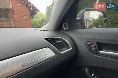 Седан Audi A4 2015 в 