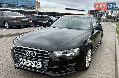 Седан Audi A4 2013 в 