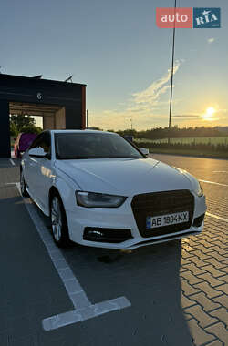 Седан Audi A4 2013 в Вінниці