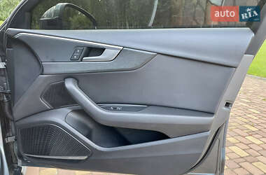 Седан Audi A4 2016 в 