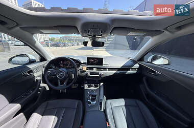 Седан Audi A4 2016 в 