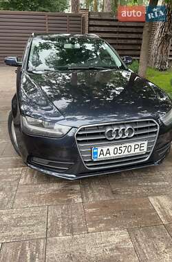 Универсал Audi A4 2012 в 