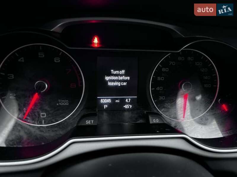 Седан Audi A4 2015 в Львове