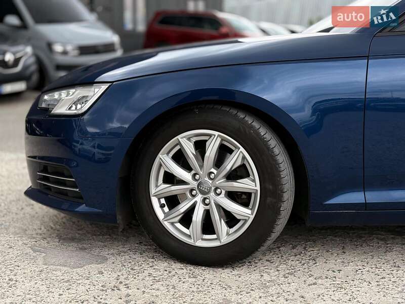 Універсал Audi A4 2017 в Львові