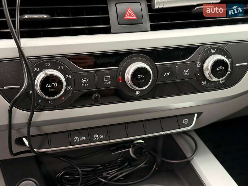 Універсал Audi A4 2017 в Львові