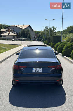 Седан Audi A4 2016 в 