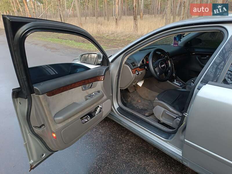 Седан Audi A4 2002 в Кропивницком