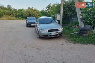 Седан Audi A4 2002 в 
