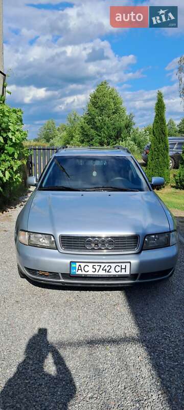 Универсал Audi A4 1998 в 