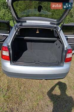 Универсал Audi A4 2001 в 