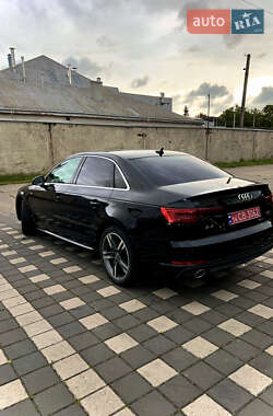 Седан Audi A4 2017 в 