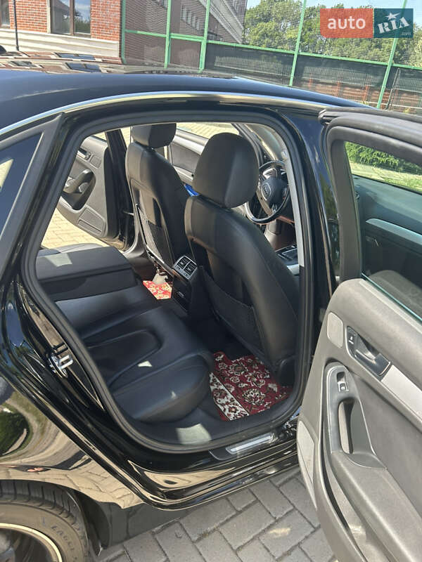Седан Audi A4 2013 в Одессе