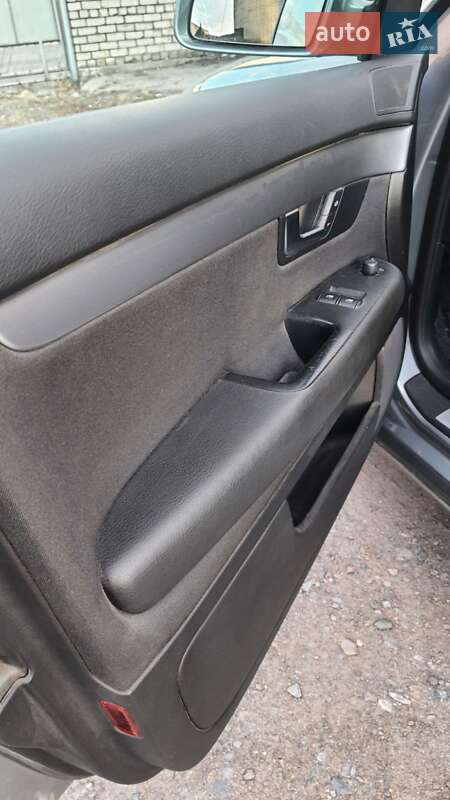 Универсал Audi A4 2006 в Днепре