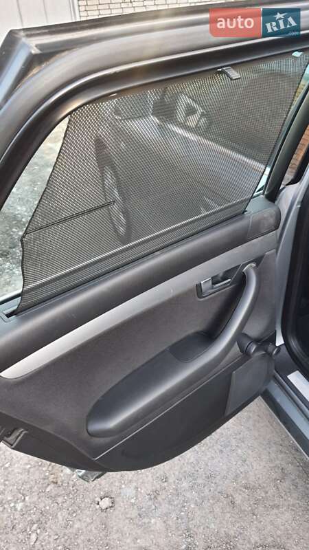 Универсал Audi A4 2006 в Днепре