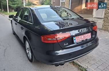 Седан Audi A4 2015 в 