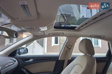Седан Audi A4 2015 в 