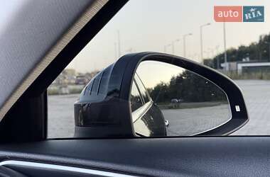 Седан Audi A4 2019 в 