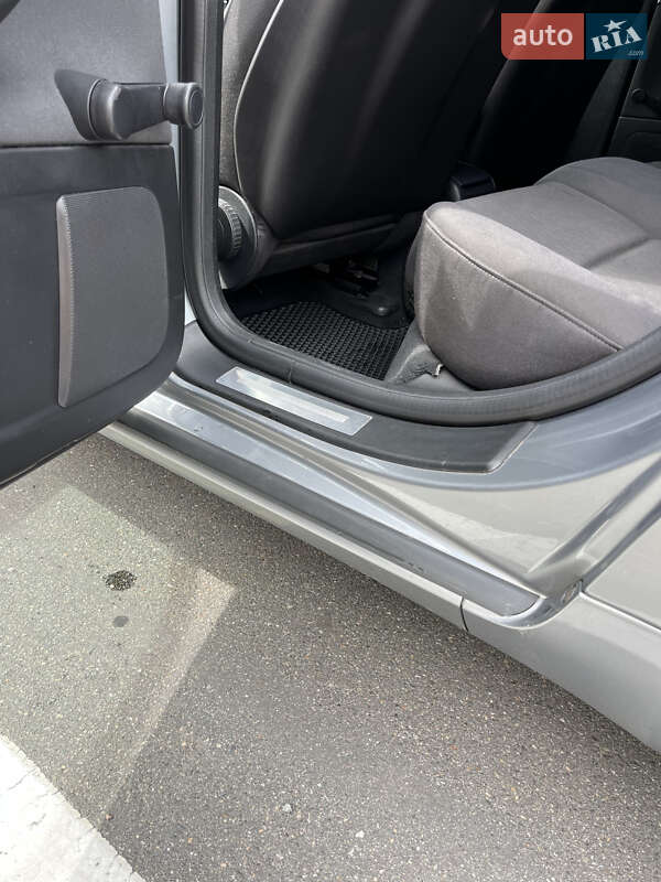 Универсал Audi A4 2005 в Киеве