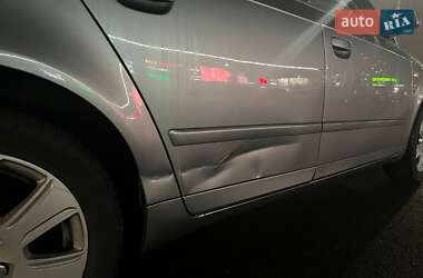 Универсал Audi A4 2005 в 