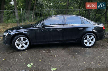 Седан Audi A4 2011 в 