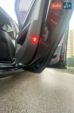 Седан Audi A4 2011 в 