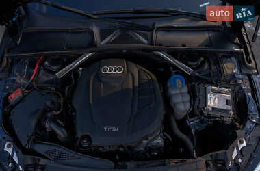Седан Audi A4 2018 в 