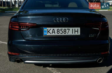 Седан Audi A4 2018 в 
