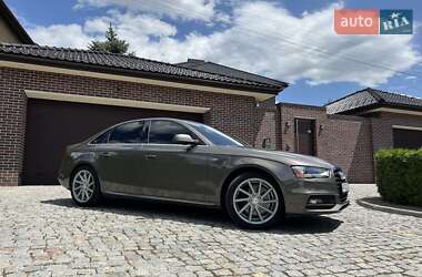 Седан Audi A4 2014 в 