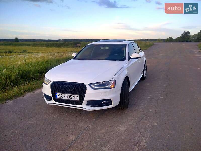 Седан Audi A4 2014 в Чернигове