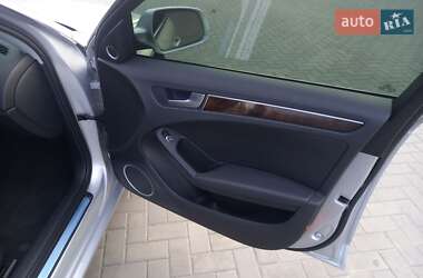 Седан Audi A4 2013 в 