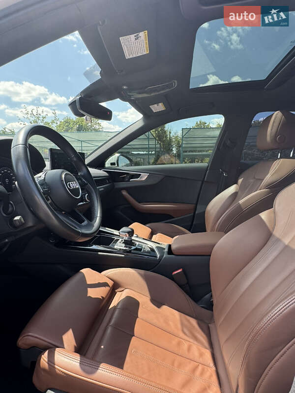 Седан Audi A4 2020 в Одессе