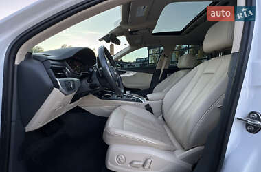 Седан Audi A4 2018 в 