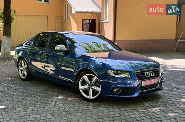 Седан Audi A4 2010 в 