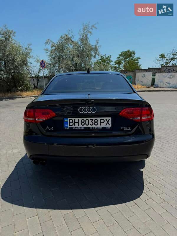 Седан Audi A4 2011 в Одесі