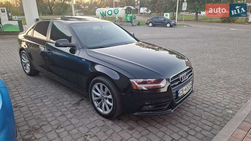 Седан Audi A4 2012 в 