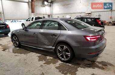 Седан Audi A4 2018 в 