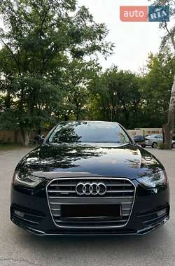 Audi A4 2015