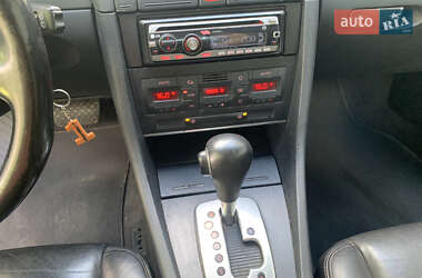 Кабріолет Audi A4 2004 в 