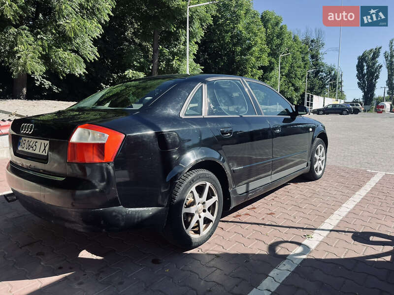 Седан Audi A4 2001 в Виннице