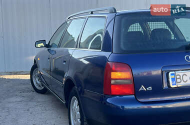 Универсал Audi A4 1998 в 