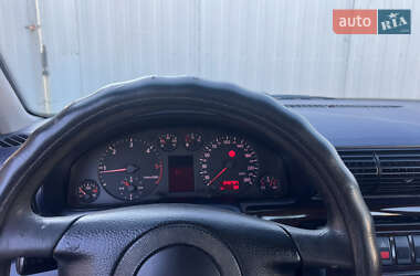 Универсал Audi A4 1998 в 
