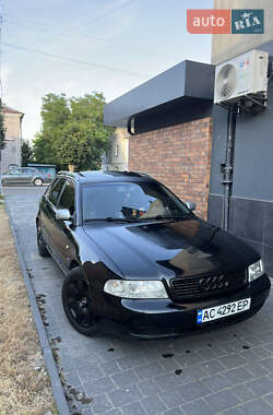 Универсал Audi A4 1997 в 
