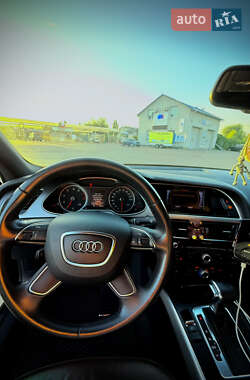 Седан Audi A4 2013 в 