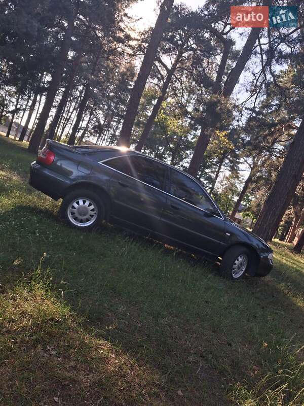 Седан Audi A4 2000 в Луцке