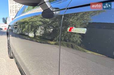 Седан Audi A4 2021 в 