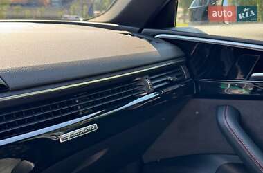 Седан Audi A4 2021 в 